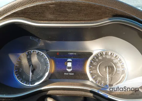 2015 Chrysler 200 C из США, поврежденный, VIN 1C3CCCCG0FN515532